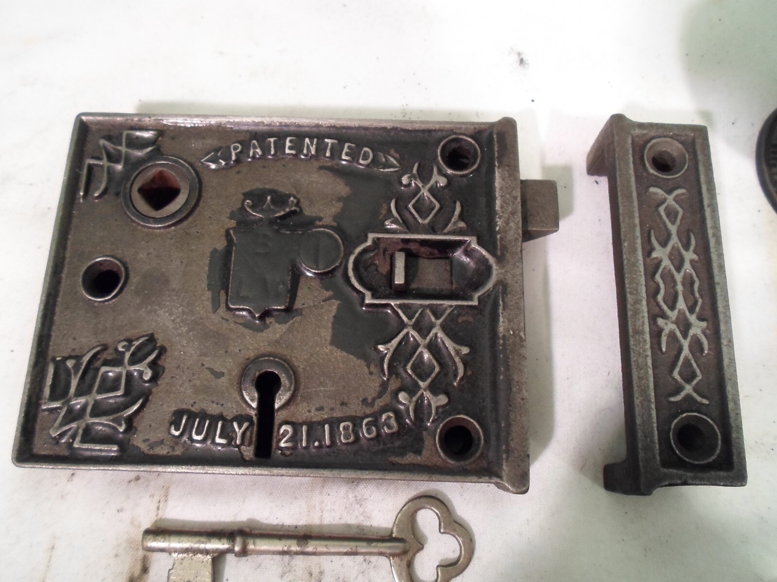 Antique 1863 Civil War BLW Steel Rim Lock Bennington Door Knobs w/key