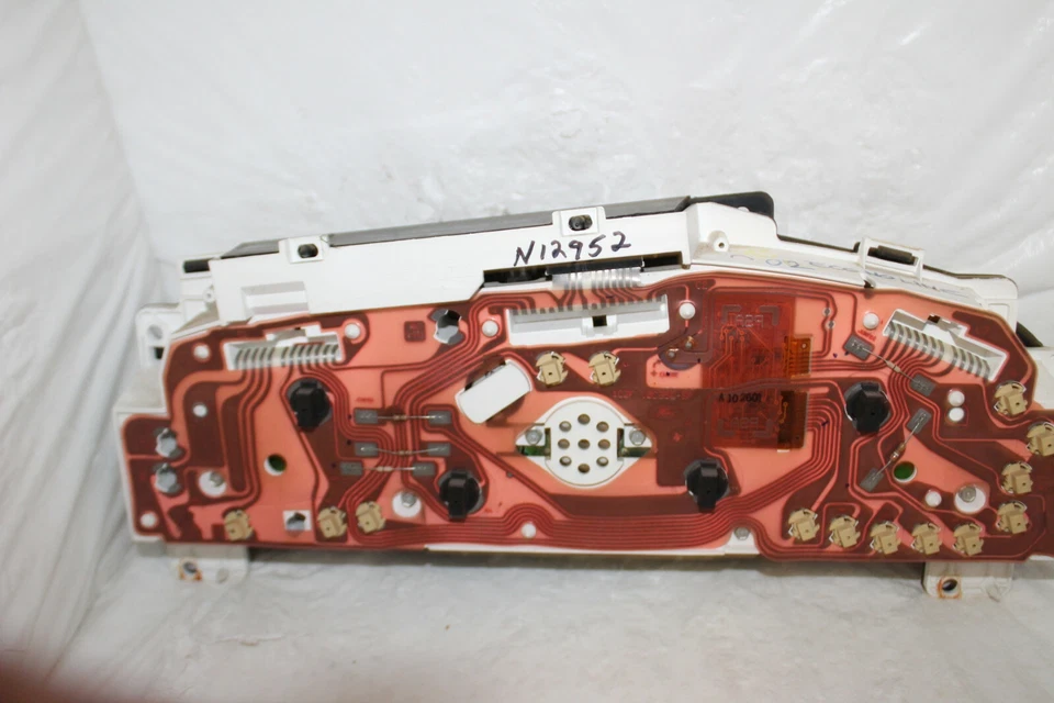 Cuadro de instrumentos velocímetro 02 Ford E150/E250/E350/E450SD/E550SD 244.110 millas Foto 2 de 4