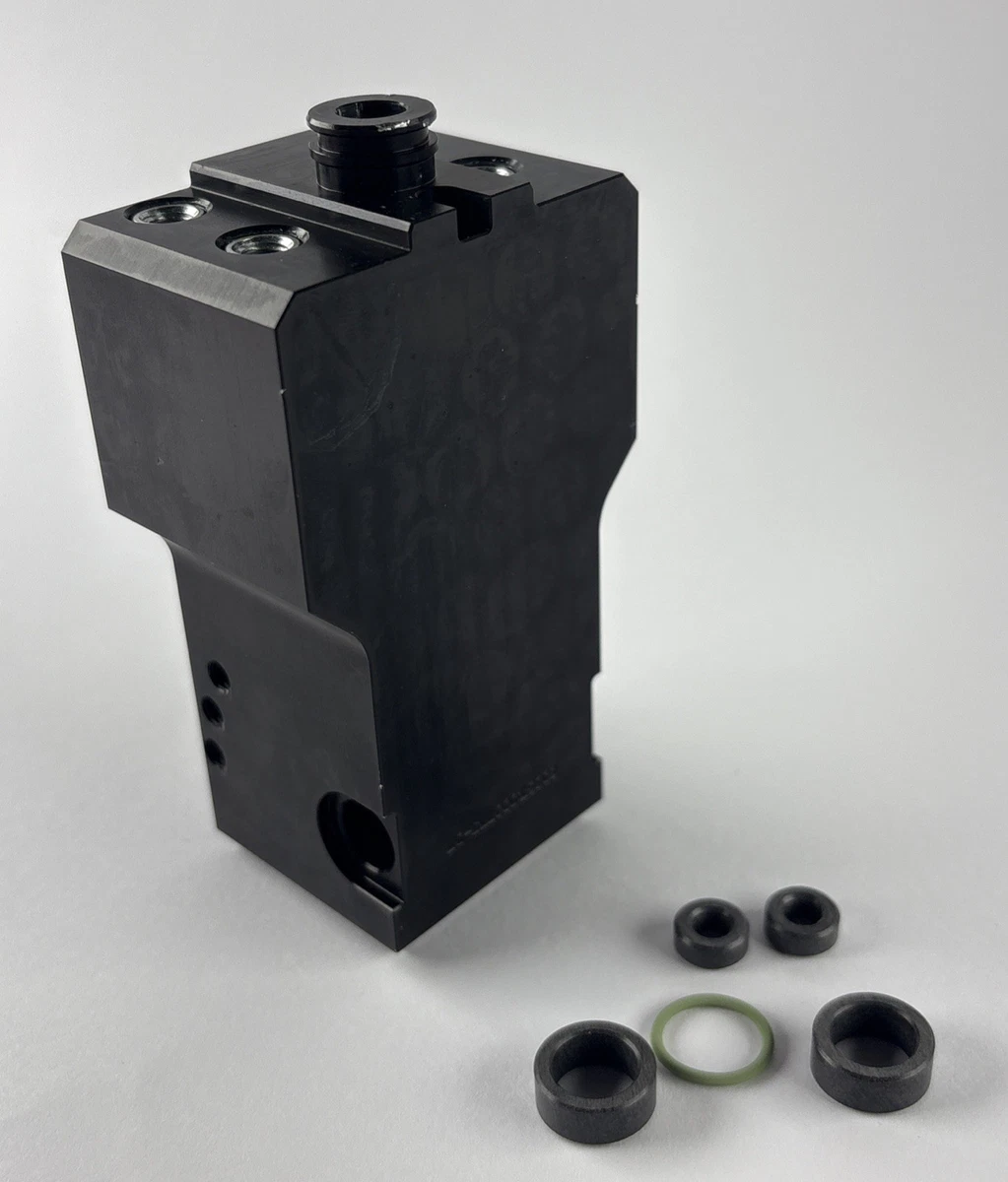 Atlas Copco 80627.001214 Adapter Block 80667.000773-07 50299273 80499521 photo 5