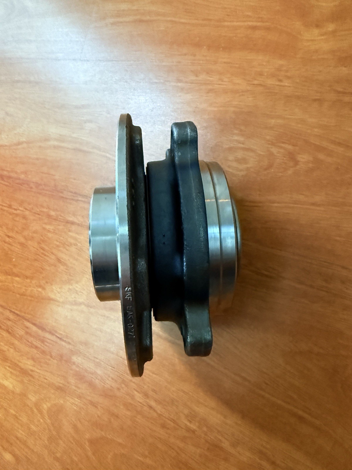 Maserati Ghibli OEM front bearing wheel（675000062）