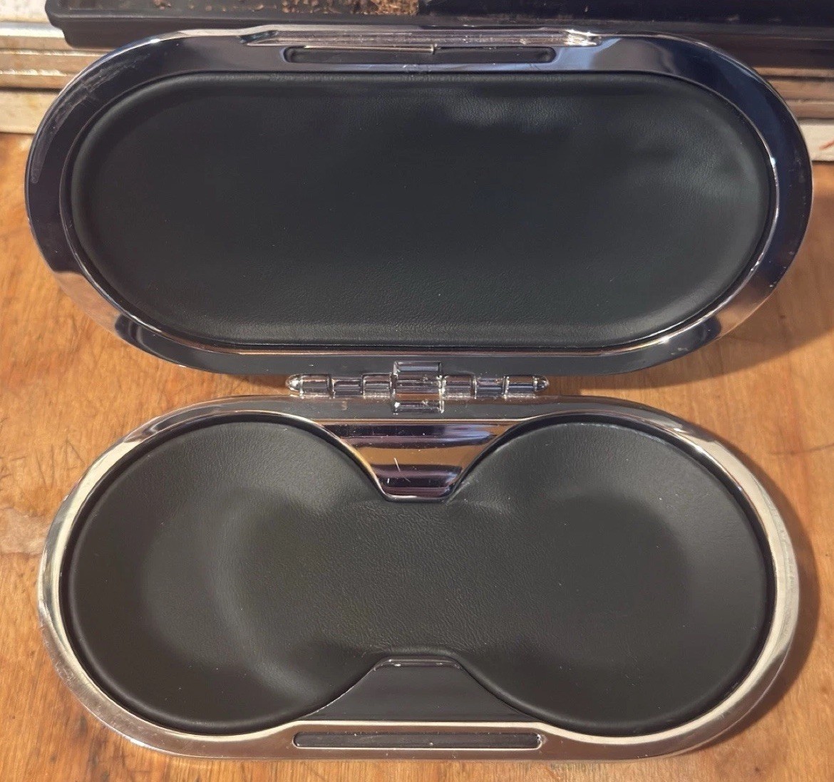 Bentley Bentayga Console Sunglasses Case, Burl Walnut