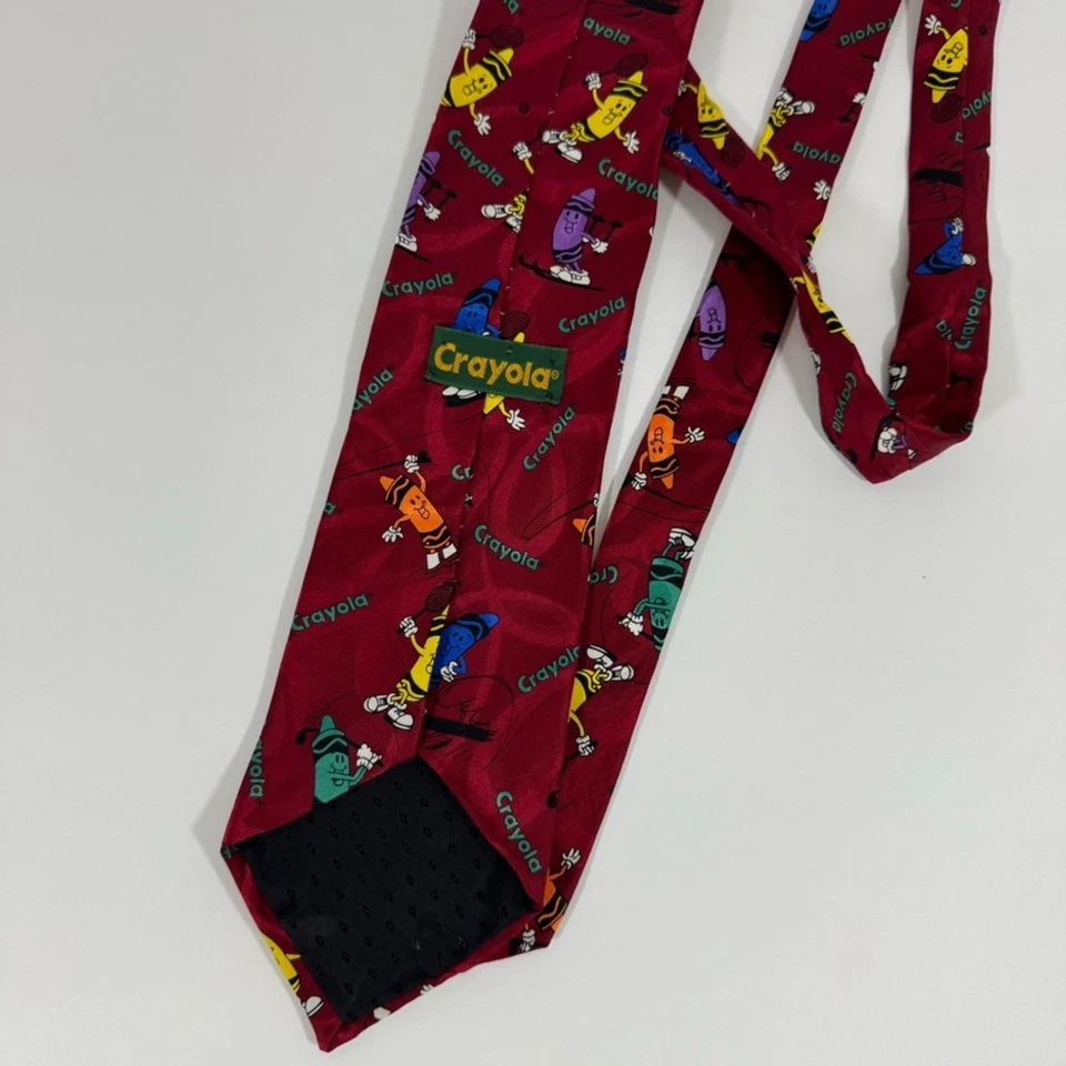 Corbata de Colección Crayola 100% Seda O/S Rojo Crayones Dibujos Animados Profesor Novedad EE. UU. Foto 4 de 4