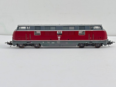 Lima 201640L Diesellok DB 221 149-8 läuft mit Licht H0 kleiner Schaden