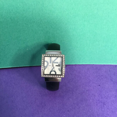 Puma Crystal Wrist Watch for Women Bracelet Stainless Steal  display picture 2