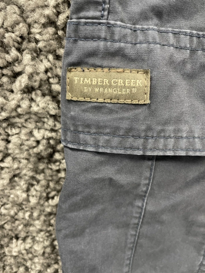 Shorts cargo Timber Creek By Wrangler masculino azul marinho claro algodão frente plana tamanho 46 - Imagem 4 de 4