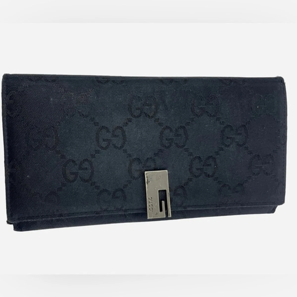 Gucci wallet best sale pouch