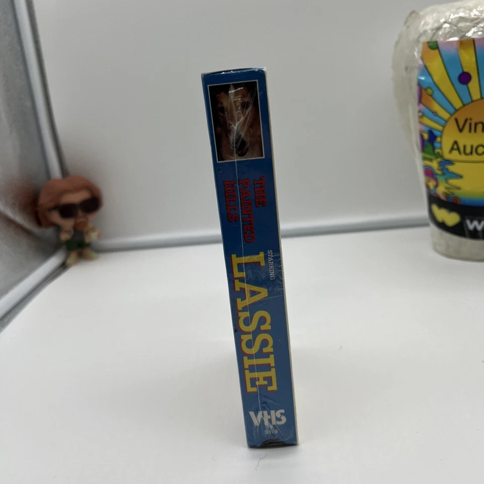 1991 the painted Hills starring Lassie the courageous dog VINTAGE SEALED VHS - Image 4 of 4