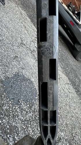 VAUXHALL ASTRA J MK6 2010-18 SUSPENSION LEG PASSENGER SIDE 13474013 - Picture 3 of 7