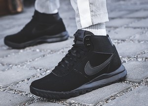 nike hoodland suede