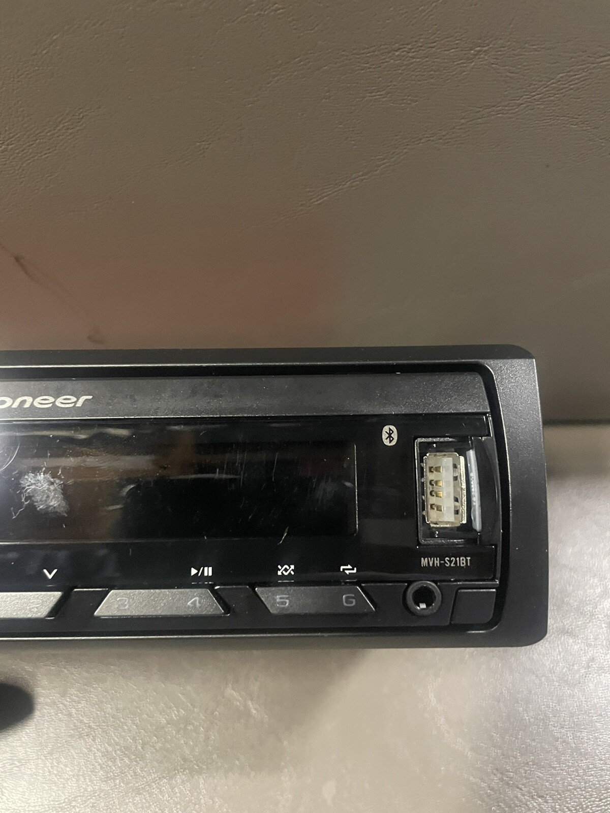 MVHS21BT Single Din Bluetooth Car Stereo Digital Media Receiver