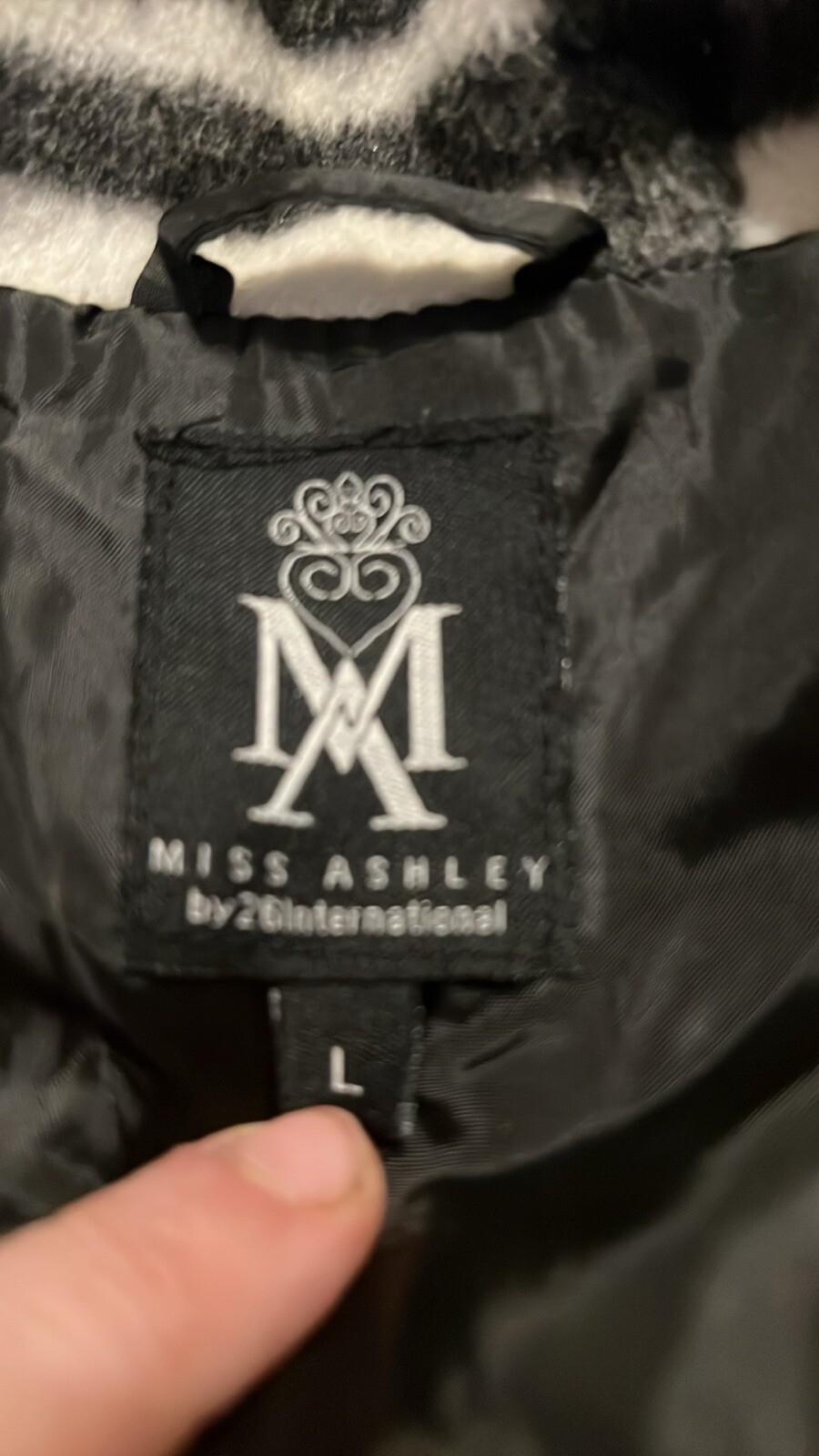 Jeans With Sunflower Pattern - image 8