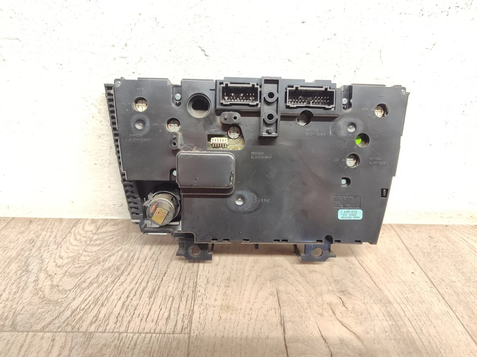 Klimabedienteil Heizungsbedienteil Volvo V70 II XC70 S60 8691876 - Bild 2 von 3