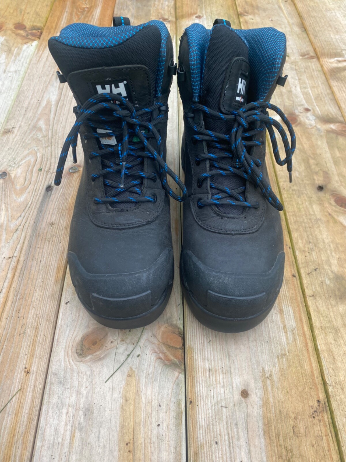 Helly Hansen Work Boots- Steal toe Size 8 Rare find- Black and Blue Waterproof