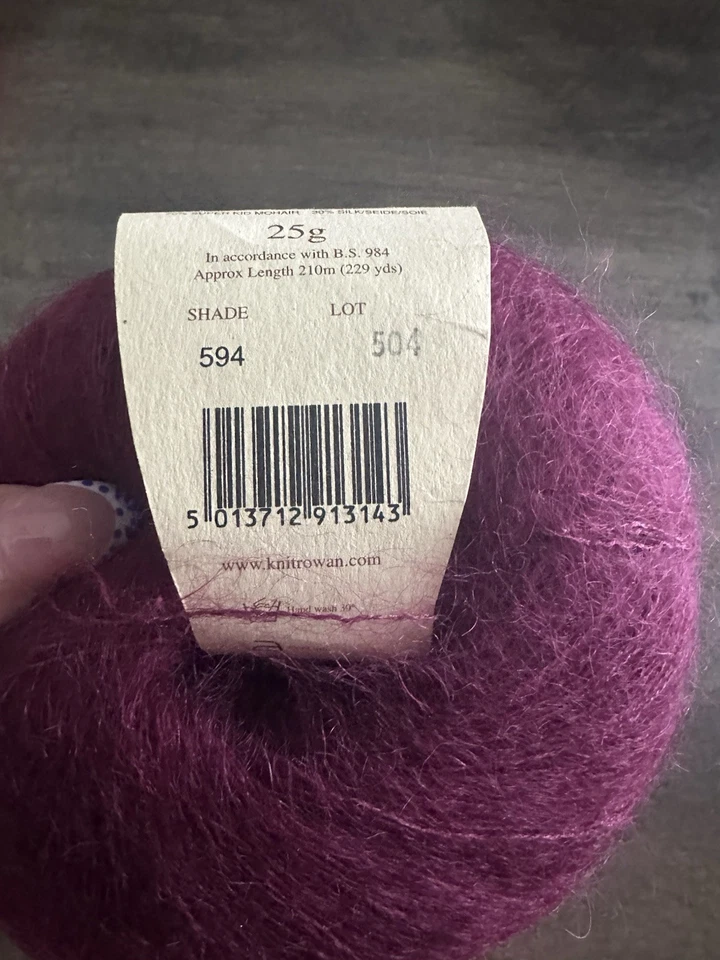 Hilo Rowan Kidsilk Haze 70 % Super Kid Mohair 30 % seda 25 g/229 años #594 Foto 2 de 2