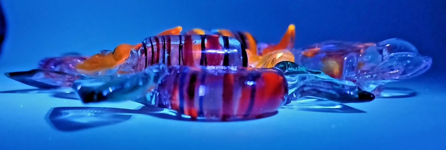 Set of (6) Murano Uranium Art Glass Wrapped Candy Pieces 1960s