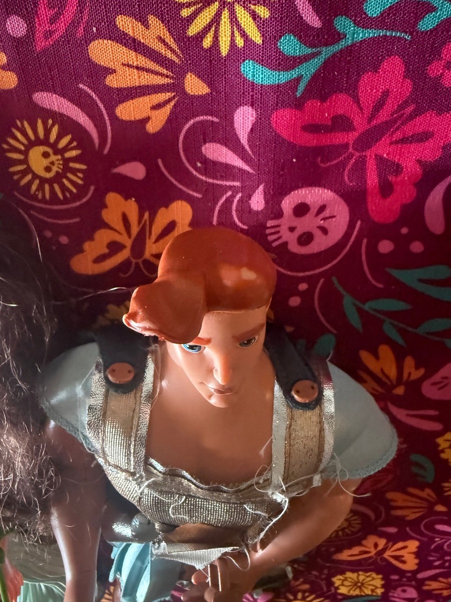 Disney's HERCULES Legend of Love Gift Set 1997 Mattel Fashion