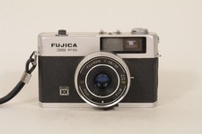 Fujica 35FS Rangefinder Manual 35 mm - as is READ