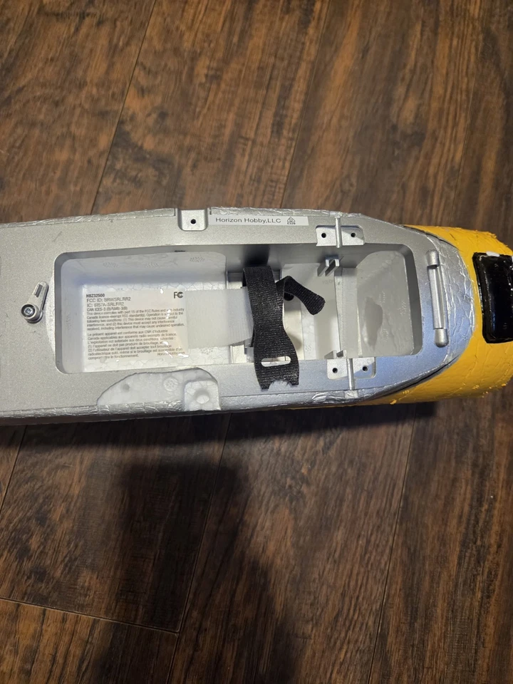 HobbyZone Fuselage Carbon Cub S+ 1.3m HBZ3220 Replacement Airplane Parts - Image 3 of 4