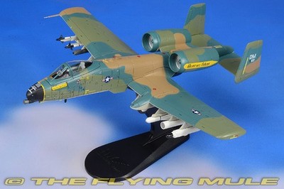Hobby Master 1:72 A-10C Thunderbolt II USAF A-10 Demo Team Memphis