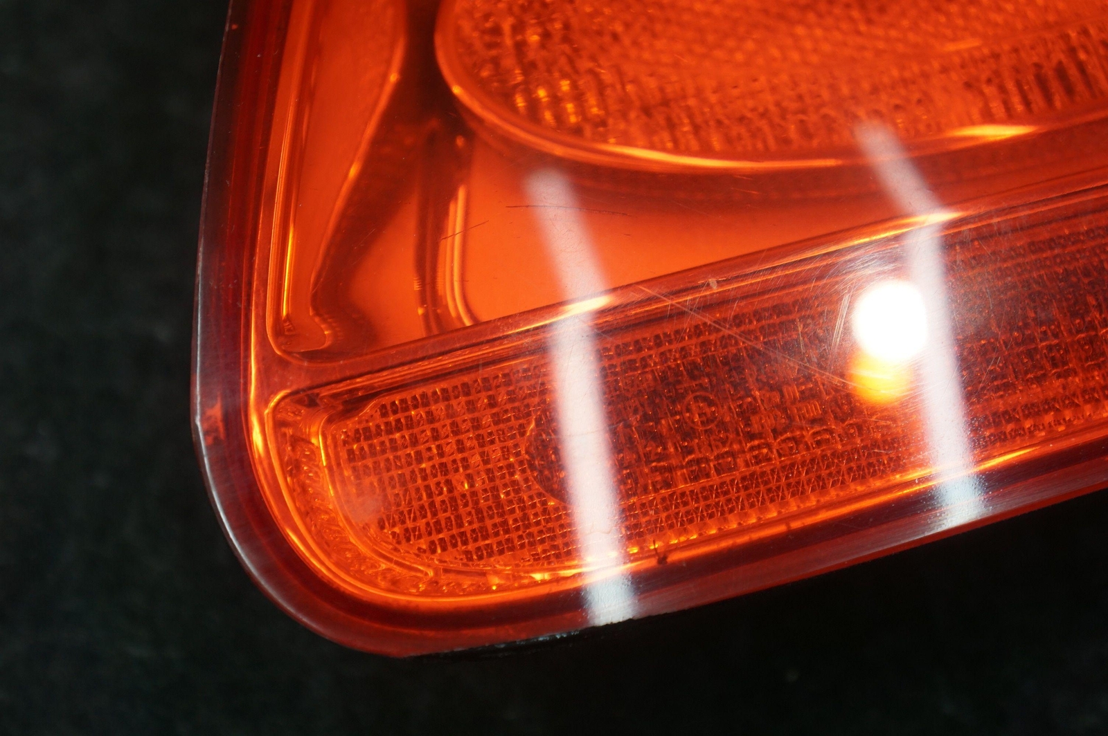Rear Right Tail Lamp OEM 3W5945096F Bentley Continental Flying Spur 06-12 *Note*