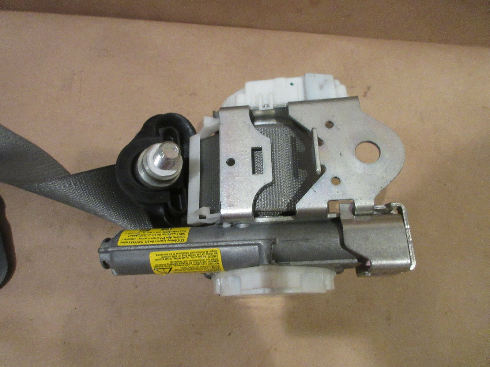 Ferrari 458/488 - RH Seat Belt - Grey Belt- P/N 84466200
