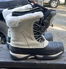 Ranger Snow Boots Ladies Size 8 Worn Once
