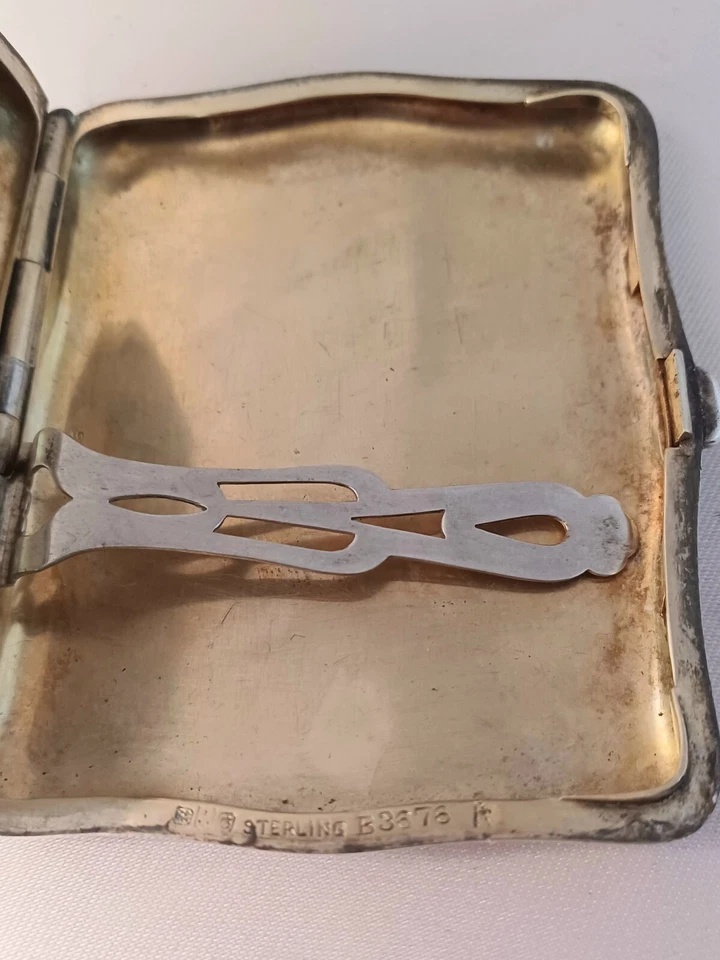 Estuche de cigarros vintage Gorham Sterling decorado mono'd 3 1/8" x 2 1/2" Foto 3 de 4