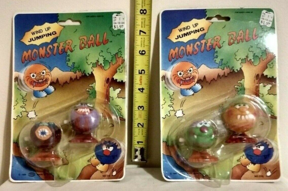 4 SOMA WIND-UP JUMPING MONSTER MAD BALLS! MINT ON 2 SEALED