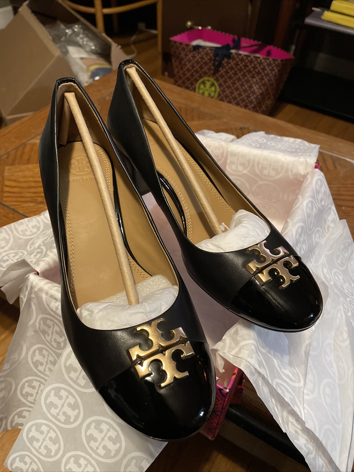 tory burch navy heels