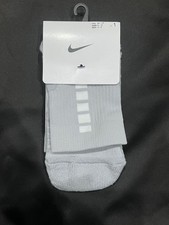 Nike Elite Dri-Fit Basketball Mid Socks Mens 6-8,women  s 6-10. Youth 5y-7y.