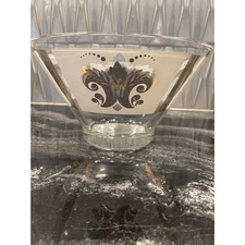 Anchor Hocking Fleur de Lis Serving Bowl