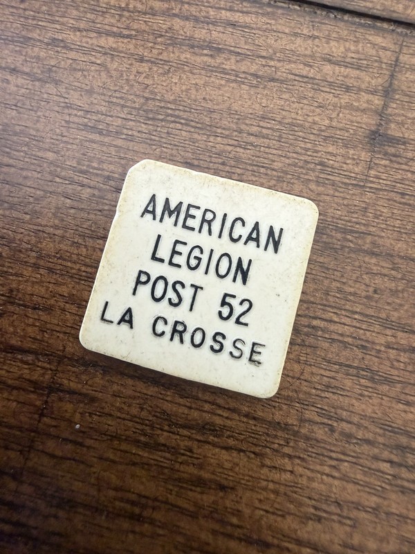 Wisconsin La Crosse AMERICAN LEGION POST 52 Advertise Bar Pub BEER Liquor Token 