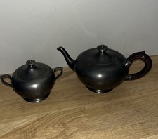 Ensemble Cafetière Et Sucrier En Étain Les Étains Du Manoir Paris France 