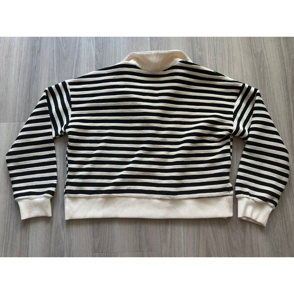 Blu Pepper Striped Pullover size Small - image 2