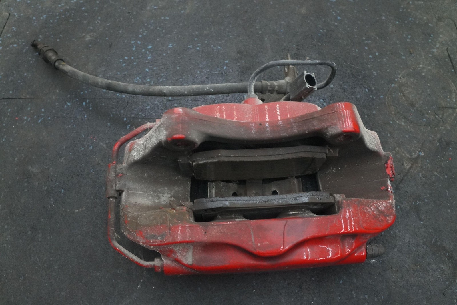 Rear Left Brake Caliper 670006308 Maserati Ghibli Quattroporte M156 M157 13-16