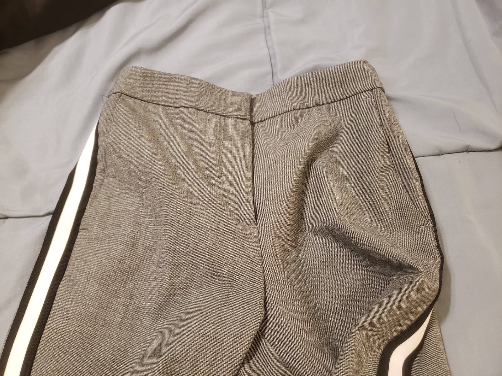 Zara Basic Gray Cropped Pants with Side Stripes B… - image 3