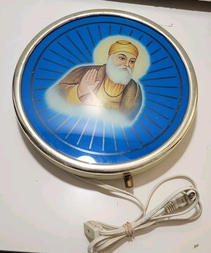 Guru Nanak Dev Ji Appendiabiti Elettrico Vintage Testato Funzionante  - Foto 1 di 4