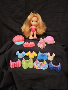 Vintage Fisher Price Snap 'N Style Doll 13 Piece. Outfit Bundle. - Read-