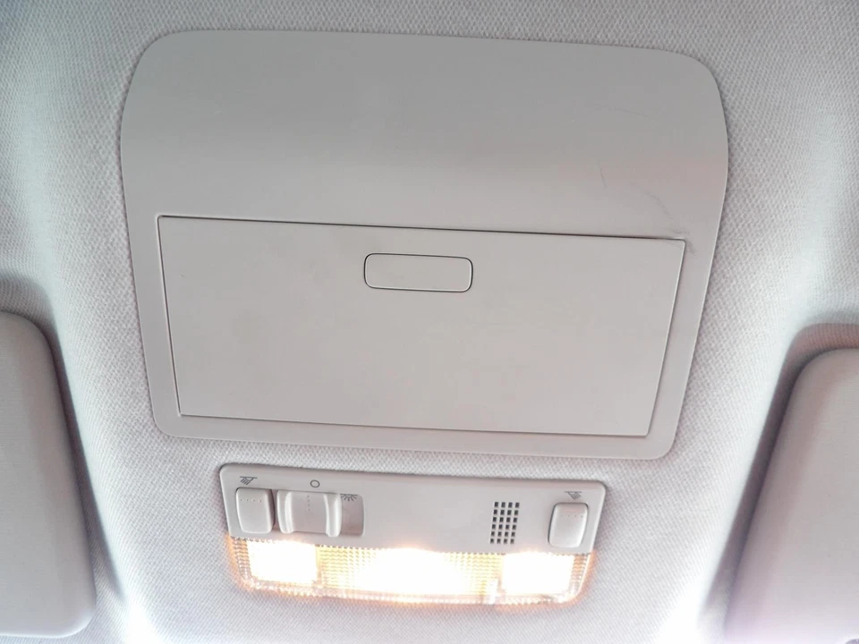 VOLKSWAGEN AMAROK 2H 06/2016-09/2022 BUMPER BAR NON FLARE WHITE - image 2 of 4