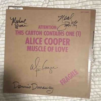 Alice Cooper Muscle of Love Autographed Record/LP Cover - Multiple Signatures