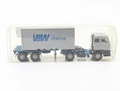 Wiking H0 526/16 Modellauto LKW DAF 3300 Container Sattelzug 20 ft "VAW" 1:87 - Bild 1 von 4