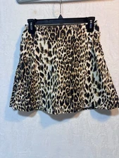 Dona Jo Pickleball Tennis Leopard Skort Skirt w Shorts Size Medium Media Pockets