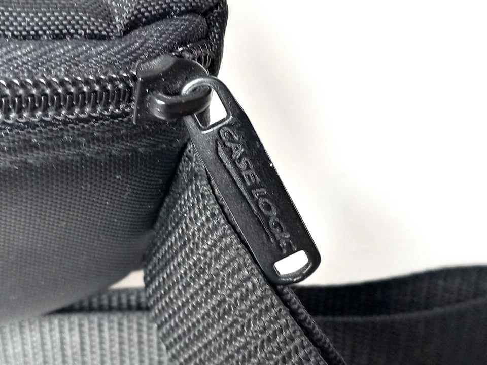 Case Logic Cassette Tape Carrying Case 15 Capacity Black x 2 - Image 4 of 4