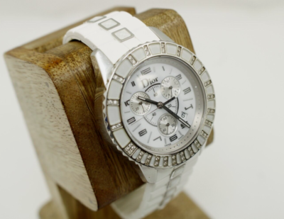 Dior Christal White Chrono Dial, 38mm Diamond Bezel Watch  display picture 1