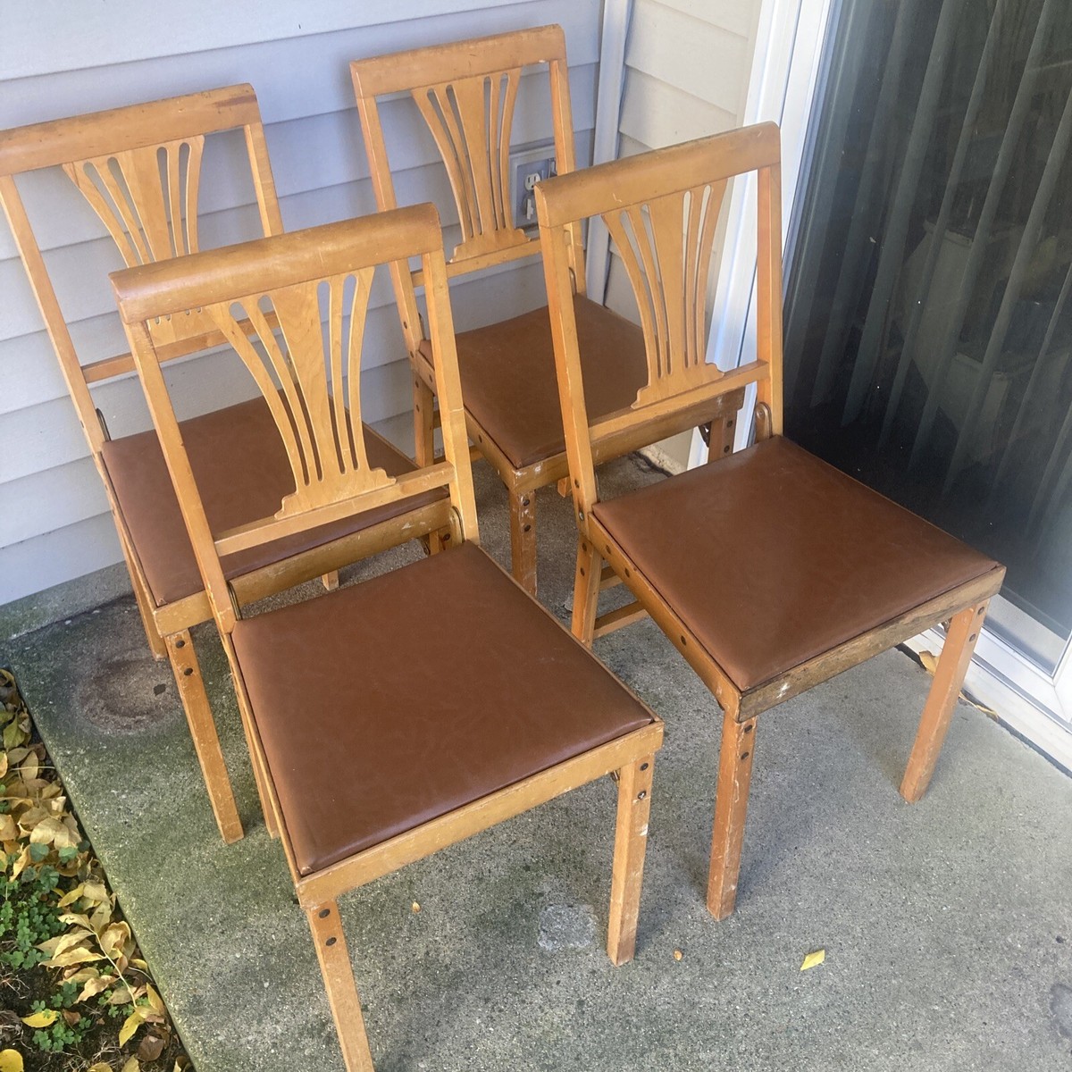 Set of 4 Antique Vintage Stakmore Leg-O-Matic Folding Wood