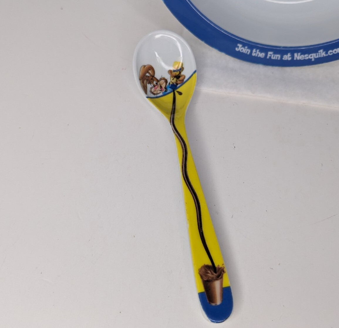 Nestle Nesquik Bowl and Spoon Set Collectible Advertising Promotion