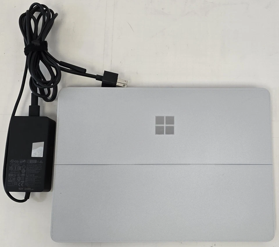 Microsoft Surface Laptop Studio i7 32 GB 1 TB 14 pulgadas sin sistema operativo Foto 3 de 4
