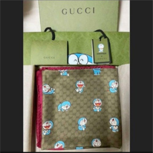 doraemon gucci scarf