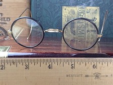 ANTIQUE WINDSOR WIRE RIM READING GLASSES c.1901, 1.0 MAGNIFICATION Navy Blue
