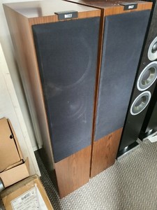 kef r900 speakers